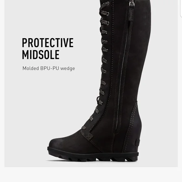 Sorel Black Lace Up Boots with Chunky Sole - Picture 2 of 8